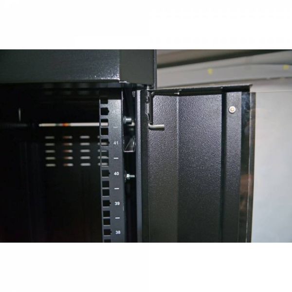 CMS UA-MGSE42610MB шкаф напольный 19" 42U, 610х1055, усиленный, черный UA-MGSE42610MB фото
